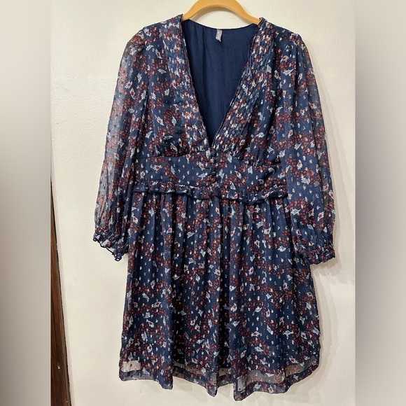 Urban Outfitters UO Printed Chiffon Mini Dress (D4) - Picture 10 of 10